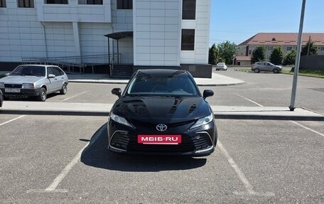 Toyota Camry, 2021 год, 2 990 000 рублей, 7 фотография