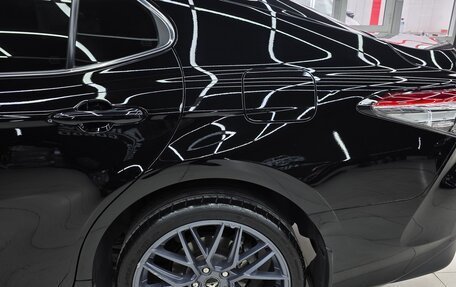 Toyota Camry, 2021 год, 2 990 000 рублей, 14 фотография