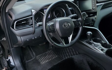 Toyota Camry, 2021 год, 2 990 000 рублей, 21 фотография