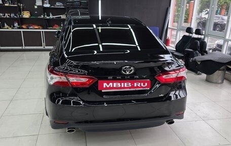 Toyota Camry, 2021 год, 2 990 000 рублей, 17 фотография