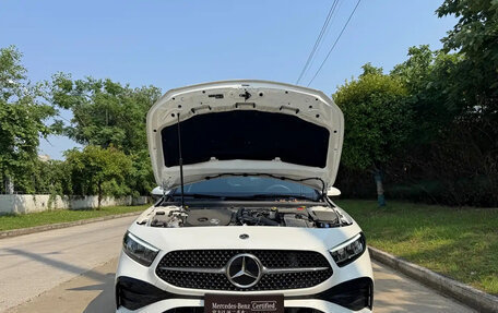 Mercedes-Benz A-Класс, 2023 год, 1 635 000 рублей, 3 фотография