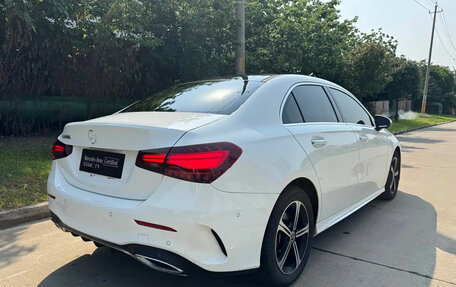 Mercedes-Benz A-Класс, 2023 год, 1 635 000 рублей, 6 фотография