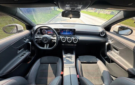 Mercedes-Benz A-Класс, 2023 год, 1 635 000 рублей, 12 фотография