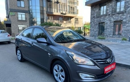 Hyundai Solaris II рестайлинг, 2014 год, 1 060 000 рублей, 3 фотография