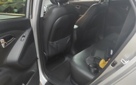 Hyundai ix35 I рестайлинг, 2012 год, 1 600 000 рублей, 5 фотография