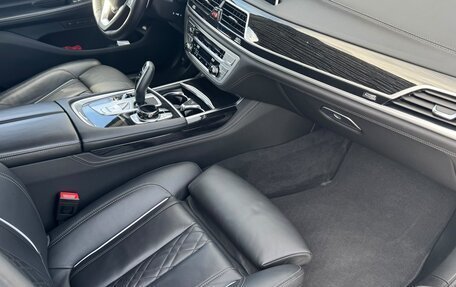 BMW 7 серия, 2021 год, 8 090 000 рублей, 14 фотография