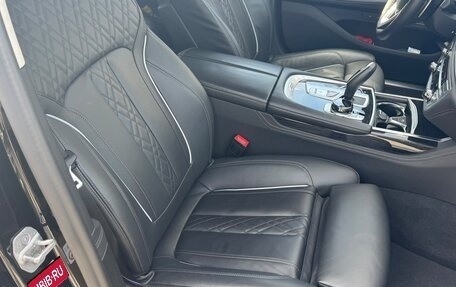 BMW 7 серия, 2021 год, 8 090 000 рублей, 13 фотография