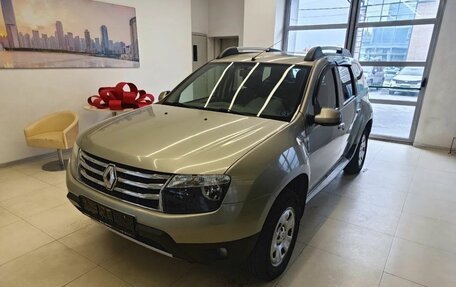 Renault Duster I рестайлинг, 2015 год, 990 000 рублей, 1 фотография