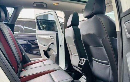 Skoda Karoq I, 2022 год, 1 610 000 рублей, 16 фотография