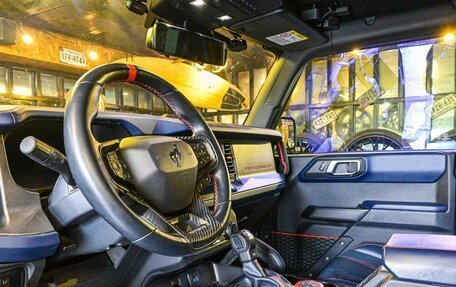 Ford Bronco, 2023 год, 14 470 000 рублей, 18 фотография