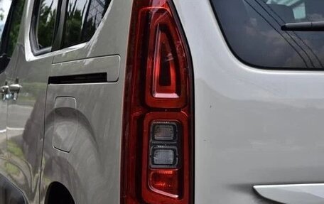 Citroen Berlingo III, 2023 год, 1 750 000 рублей, 11 фотография