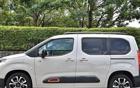 Citroen Berlingo III, 2023 год, 1 750 000 рублей, 6 фотография