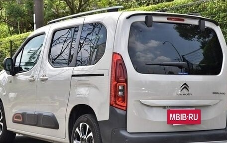 Citroen Berlingo III, 2023 год, 1 750 000 рублей, 3 фотография