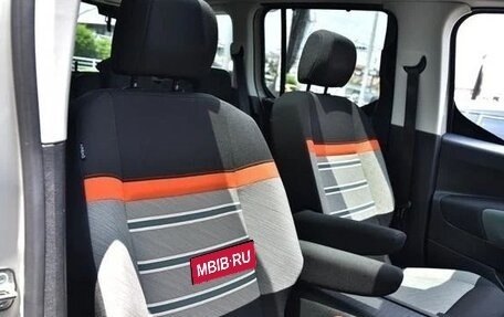 Citroen Berlingo III, 2023 год, 1 750 000 рублей, 18 фотография