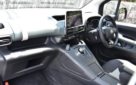 Citroen Berlingo III, 2023 год, 1 750 000 рублей, 30 фотография