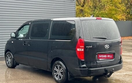 Hyundai H-1 II рестайлинг, 2020 год, 2 100 000 рублей, 8 фотография