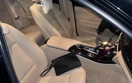 BMW 5 серия, 2014 год, 1 400 000 рублей, 17 фотография