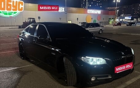 BMW 5 серия, 2014 год, 1 400 000 рублей, 26 фотография