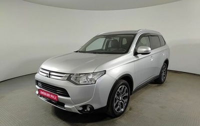 Mitsubishi Outlander III рестайлинг 3, 2014 год, 1 800 000 рублей, 1 фотография