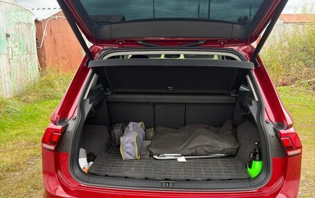 Volkswagen Tiguan II, 2020 год, 2 850 000 рублей, 10 фотография