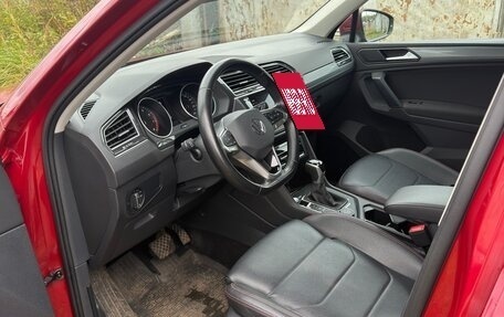 Volkswagen Tiguan II, 2020 год, 2 850 000 рублей, 11 фотография