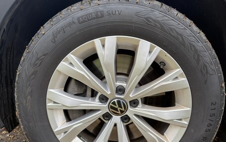 Volkswagen Tiguan II, 2020 год, 2 850 000 рублей, 22 фотография