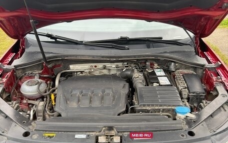 Volkswagen Tiguan II, 2020 год, 2 850 000 рублей, 9 фотография
