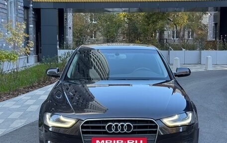 Audi A4, 2013 год, 1 400 000 рублей, 2 фотография