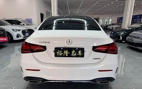 Mercedes-Benz A-Класс, 2023 год, 1 630 000 рублей, 5 фотография