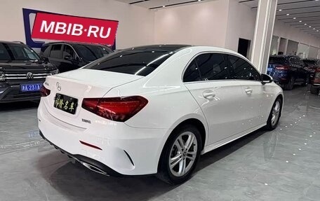Mercedes-Benz A-Класс, 2023 год, 1 630 000 рублей, 6 фотография
