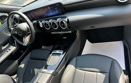 Mercedes-Benz A-Класс, 2023 год, 1 630 000 рублей, 11 фотография