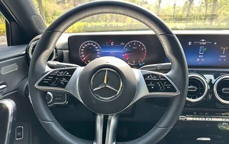 Mercedes-Benz A-Класс, 2023 год, 1 630 000 рублей, 12 фотография