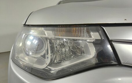Mitsubishi Outlander III рестайлинг 3, 2014 год, 1 800 000 рублей, 21 фотография