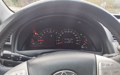 Toyota Camry, 2006 год, 701 000 рублей, 17 фотография