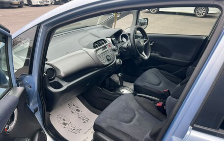 Honda Fit III, 2008 год, 499 000 рублей, 10 фотография