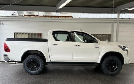 Toyota Hilux VIII, 2024 год, 3 970 000 рублей, 8 фотография