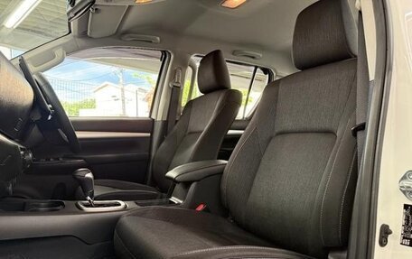 Toyota Hilux VIII, 2024 год, 3 970 000 рублей, 33 фотография