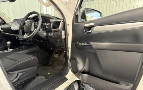 Toyota Hilux VIII, 2024 год, 3 970 000 рублей, 30 фотография