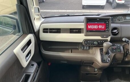 Honda N-BOX II, 2022 год, 740 700 рублей, 11 фотография