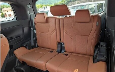 Toyota Vellfire, 2024 год, 7 000 000 рублей, 14 фотография