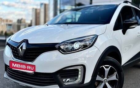 Renault Kaptur I рестайлинг, 2019 год, 3 фотография