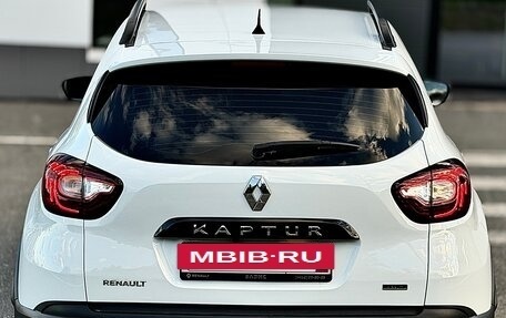 Renault Kaptur I рестайлинг, 2019 год, 16 фотография