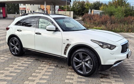 Infiniti QX70, 2014 год, 1 410 000 рублей, 2 фотография