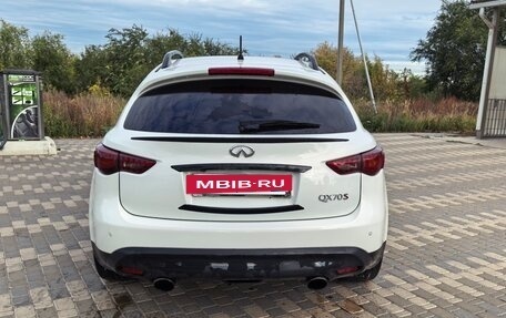 Infiniti QX70, 2014 год, 1 410 000 рублей, 4 фотография