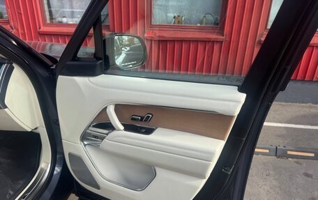 Land Rover Range Rover IV рестайлинг, 2023 год, 21 500 рублей, 12 фотография