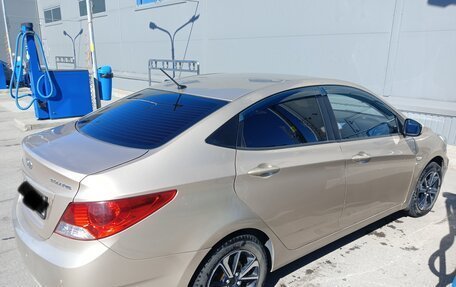 Hyundai Solaris II рестайлинг, 2011 год, 620 000 рублей, 9 фотография