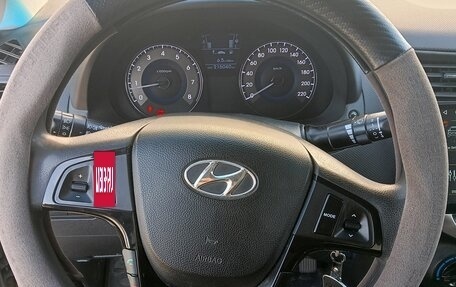 Hyundai Solaris II рестайлинг, 2011 год, 620 000 рублей, 5 фотография