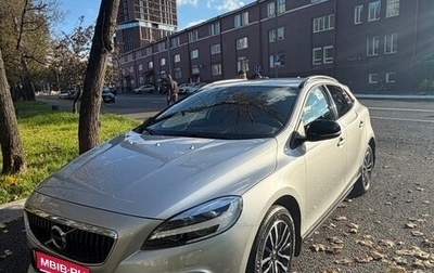 Volvo V40 Cross Country I, 2018 год, 2 200 000 рублей, 1 фотография