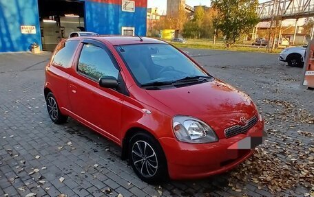 Toyota Yaris I рестайлинг, 2000 год, 430 000 рублей, 2 фотография