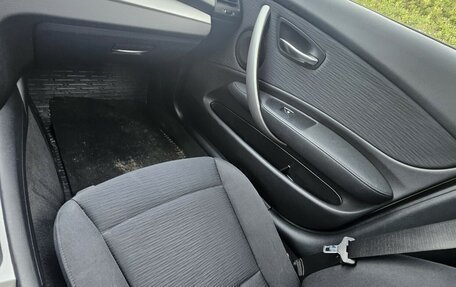 BMW 1 серия, 2011 год, 1 100 000 рублей, 3 фотография